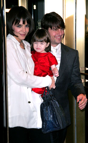 Katie Holmes, Suri, Tom Cruise Katie Holmes, Suri, Tom Cruise
